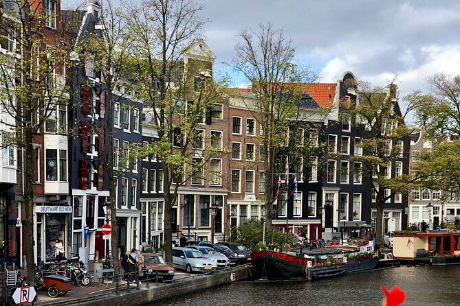 Personalized Hidden Gems of Amsterdam Private Tour with a Local - Secret church stop and a merchant’s linen trading house