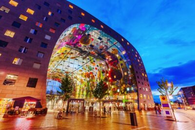 Private Day Tour: Rotterdam and The Hague. English or Spanish - Rotterdam on foot: skyline contrast, Erasmus University, and maritime atmosphere