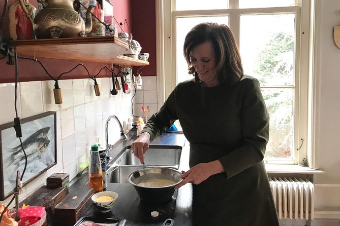 Private Dutch Pancake Cooking Class in an Amsterdam Canal Home - The Real Skill: Flipping Pannenkoeken Like You Mean It