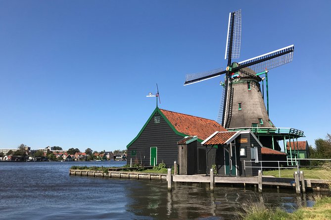 Private Excursion to Zaanse Schans, Edam, Volendam and Marken - Key things that make this tour work