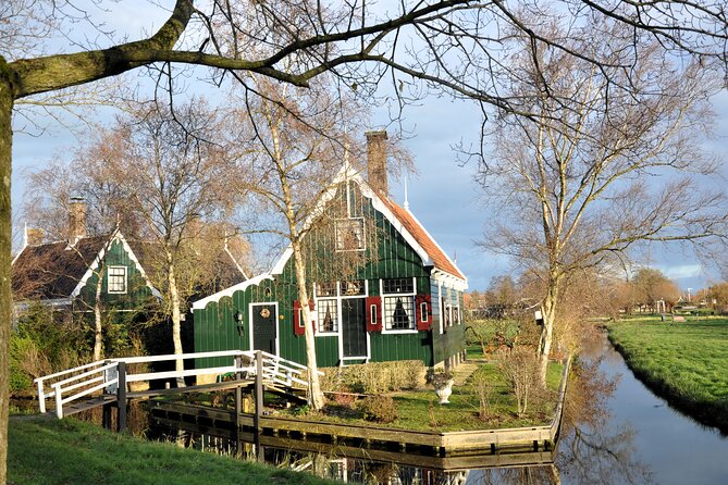 Private Guided Half Day Tour in Zaanse Schans from Amsterdam - Molen De Kat: the last paint mill and a climb for photos