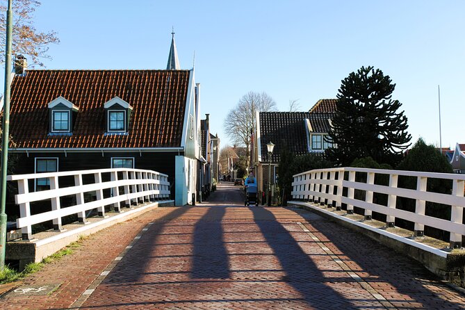 Private Guided Senior Countryside Windmill Tour - Broek in Waterland: The Water Village Feel Without the Hassle