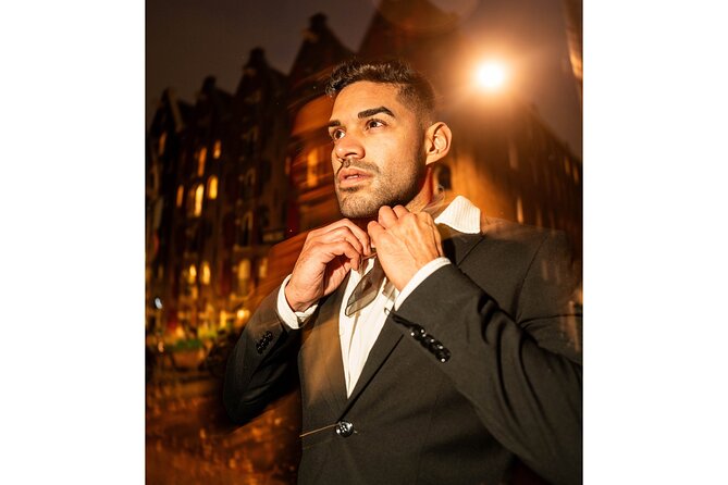 Private Photo Session in Amsterdam - Meeting On Damrak: Where Your Shoot Starts