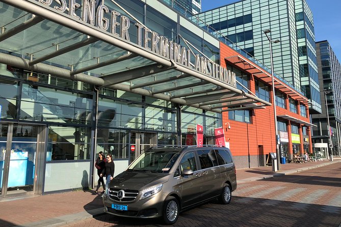 Private Roundtrip Transfer Schiphol Airport to Amsterdam - Flight Timing and the 45–60 Minute Pickup Window After Landing