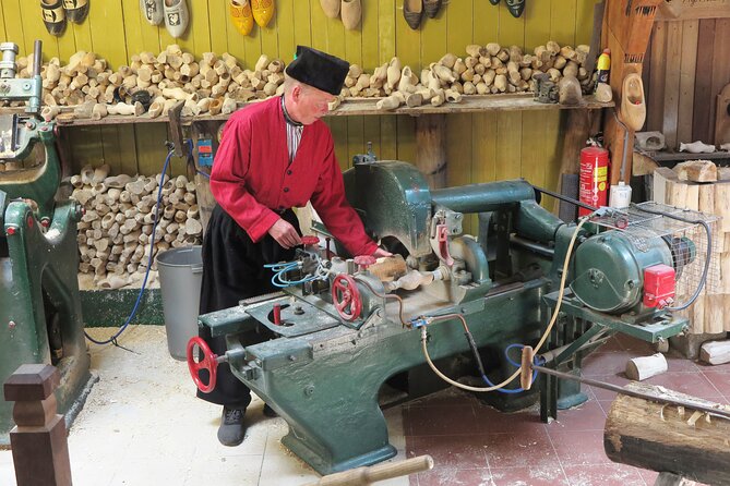 Private Tour of Simonehoeve Cheese Farm and Clog Factory - The 1-Hour Private Tour Flow (What Happens During Your Visit)
