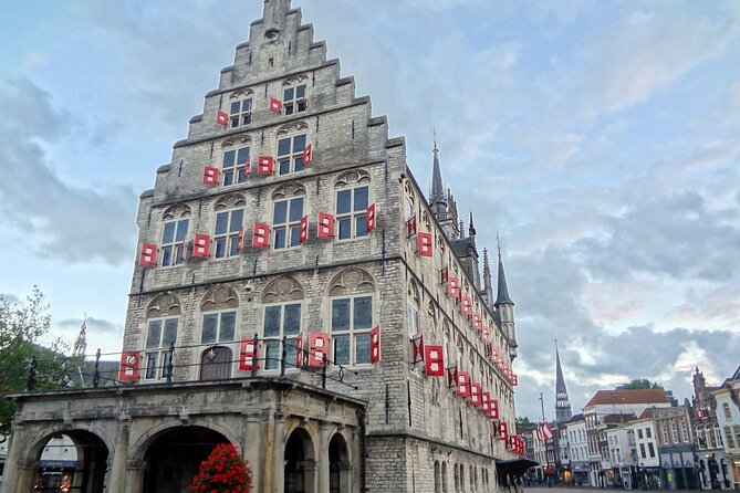 Private Tour to Kinderdijk and Delft / Leiden / Hague / Gouda - Price and value: what you’re paying for (and what to confirm)