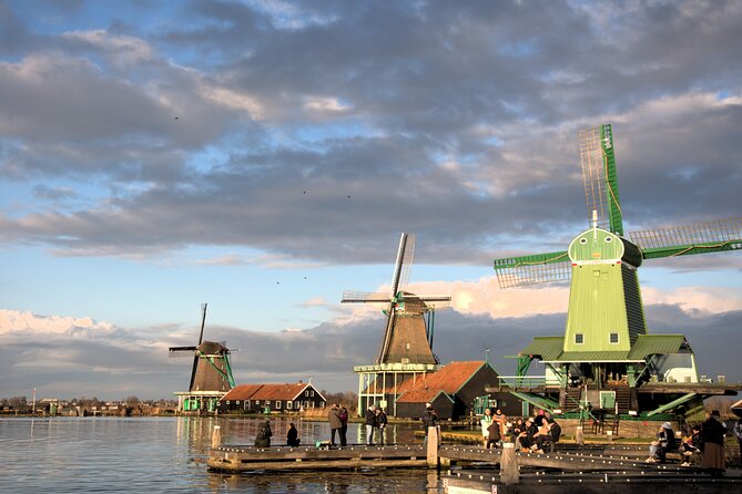 Private Tour to Zaanse Schans, Volendam, and Marken - Private Tour to Zaanse Schans, Volendam, and Marken: the smart way to fit Holland into one day
