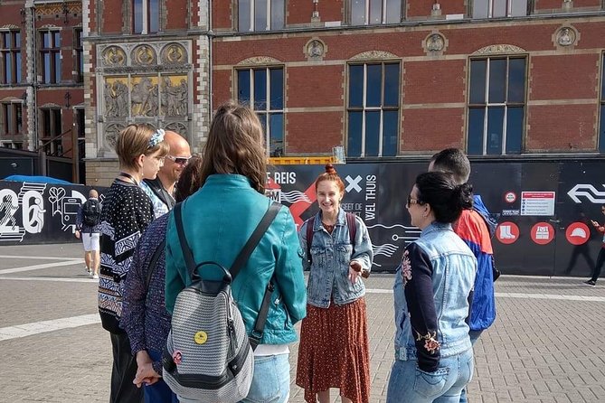Private tour: Your own Amsterdam: walk through the old city - Stop 1: Amsterdam Centraal Station and the Golden Age Backstory