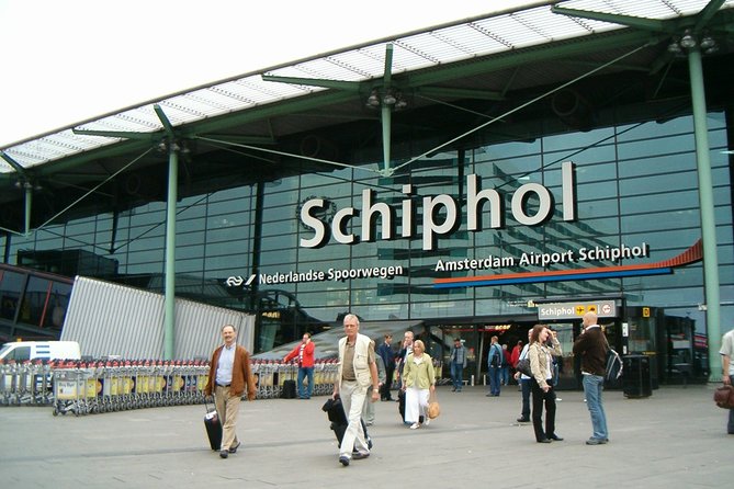 Private Transfer from Amsterdam Airport Schiphol to The Hague - Finding your driver at Schiphol (Departures 2, door F)