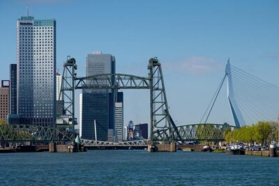 Private Transfer from Amsterdam city center to Rotterdam - Pickup in Amsterdam: what you’ll notice right away
