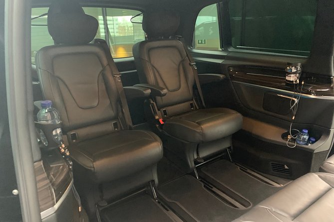 Private Transfer from Amsterdam to the Cruise Port in Rotterdam - The Details That Reviews Keep Pointing To
