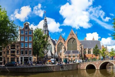 Private walking tour Amsterdam. English or Spanish. - Old Jewish Quarter and Flower Market stops for photos and flavor