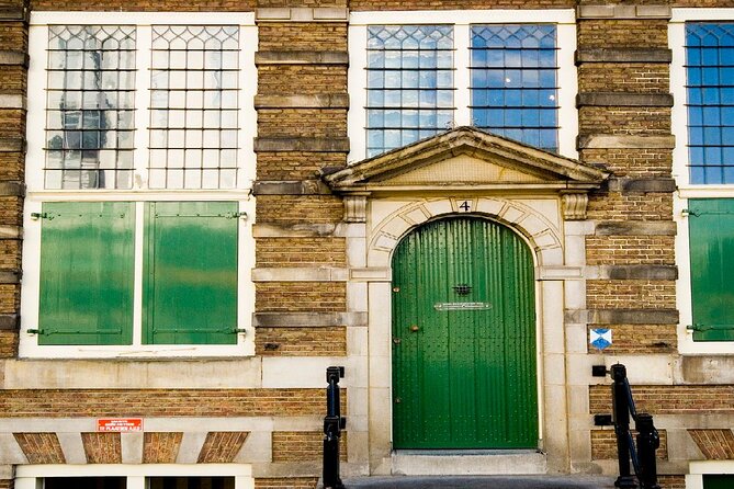 Rembrandt House & Neighborhood Guided Tour Semi-Private 8ppl Max - Jodenbuurt walk: ending in the right neighborhood mindset