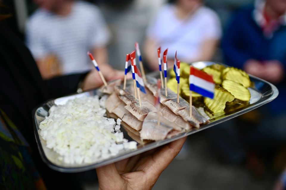 Secret Food Tours Amsterdam - Poffertjes and Stroopwafel: Sweet Dutch Comfort That Sets the Tone