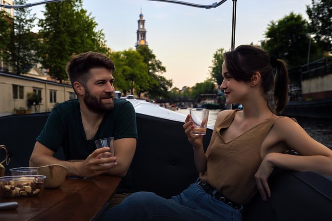 Short canal trip in German: Amsterdam in an hour - The point of a short Amsterdam canal cruise (and why it works)