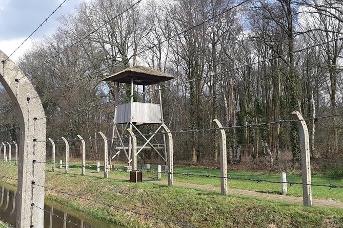 Small Group Tour to Nazi WWII concentration camp from Amsterdam - Meeting point, transfers, and the real schedule in practice