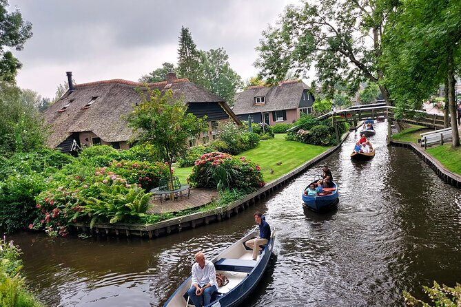 Small-Group Tour to Windmills & Giethoorn with boat tour - Key highlights you’ll actually feel