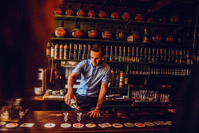 The Ultimate Craft Beer Adventure in Amsterdam! - Proeflokaal Arendsnest: the 52-beer on-tap checkpoint