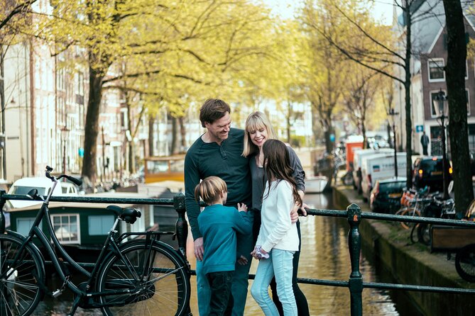 Vacation Photoshoot & Tour in Amsterdam - After the shoot: online gallery, watermarked images, and retouching