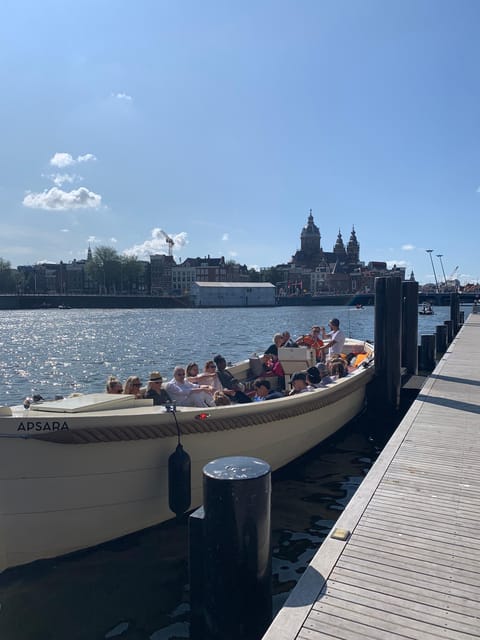 Visit Amsterdam by Boat with a French Guide (french) - Anne Frank House area: what you see depends on time, but context matters