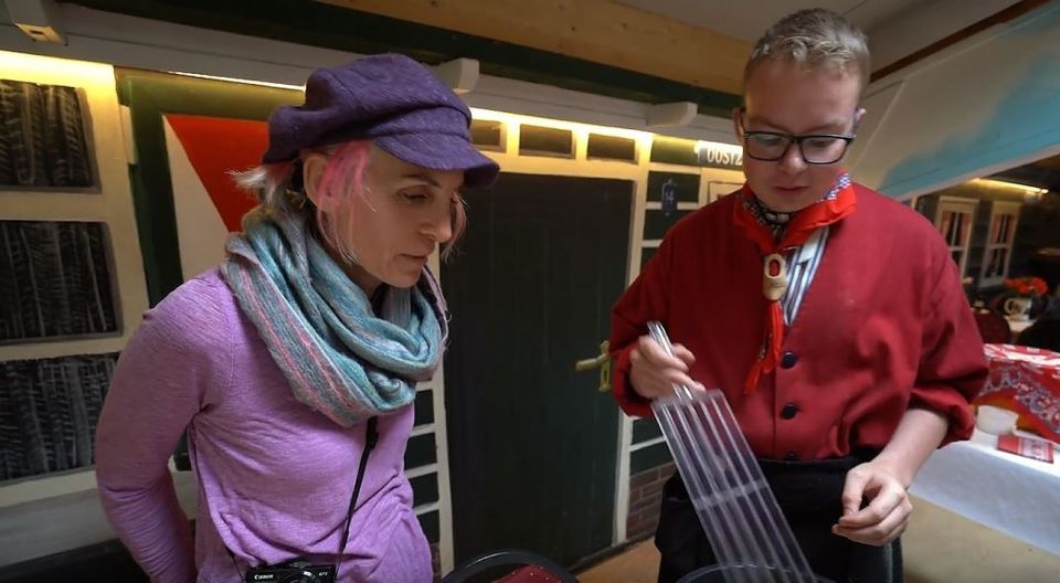 Volendam: 2.5-Hour Cheesemaking Workshop & Clog Making Tour - What you take home: a vacuum-sealed farmer’s cheese and an at-home ripening plan