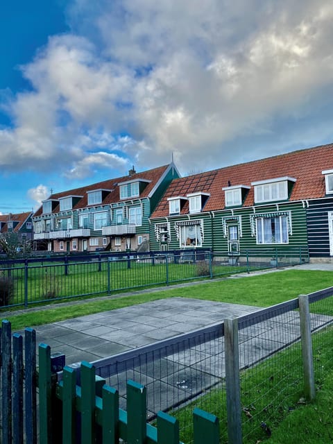 Volendam: Bike Rental including Highlights-Routes - Key points I think you’ll care about