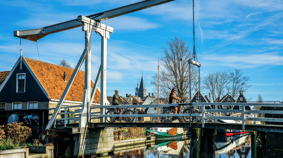 Volendam: Bike Rental including Highlights-Routes - Choosing your highlights route: 21 km, 24 km, or 27 km