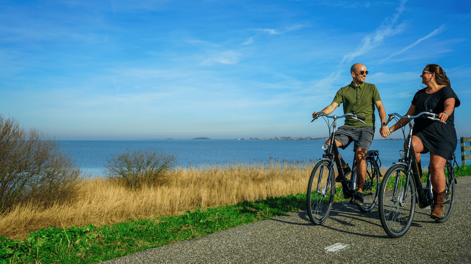 Volendam: E-Bike Rental including Highlights-Routes - Katwoude: the mellow start before the big sights