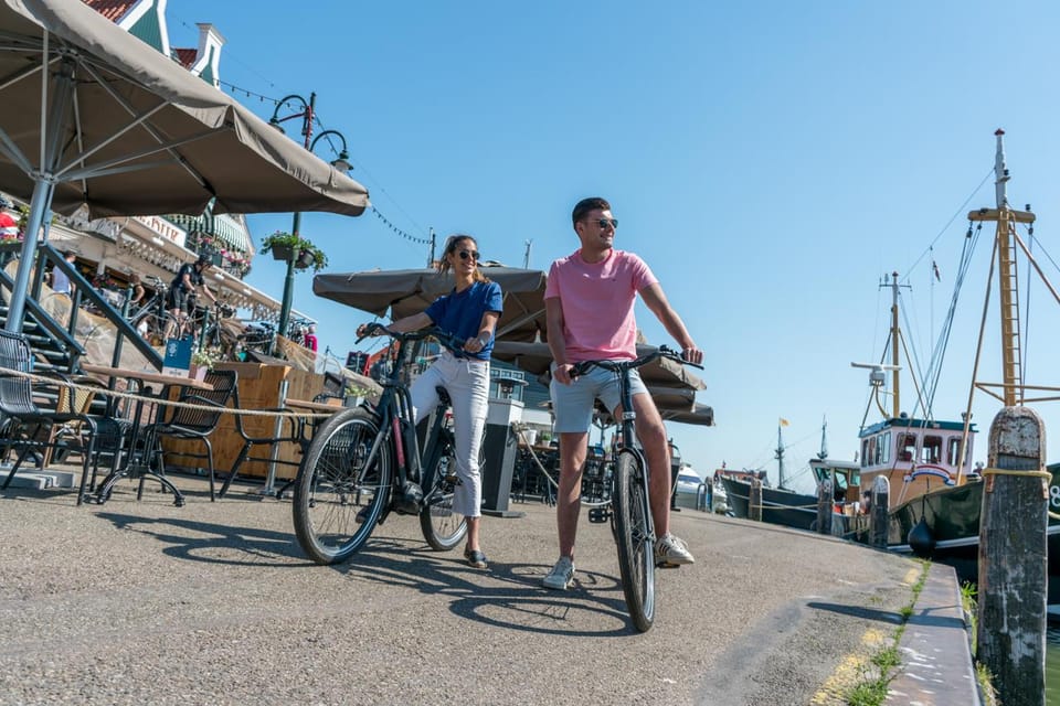 Volendam: E-Bike Rental including Highlights-Routes - The e-bike setup: safety first, then freedom