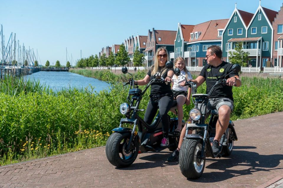 Volendam: E-Scooter Rental - Why a DIY e-scooter day in North Holland feels more like your trip