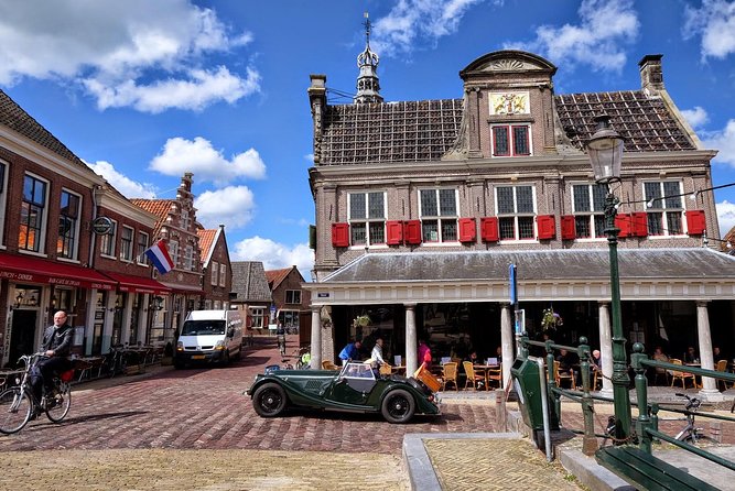 Volendam & Marken Private Tour in luxury Jaguar S Type 1/2 day - Stop 2: Marken peninsula walk with history you can actually use