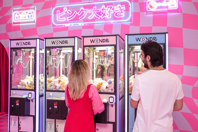 WONDR Experience - The On-Site Café: Fun for a Treat, Not a Full Meal Plan