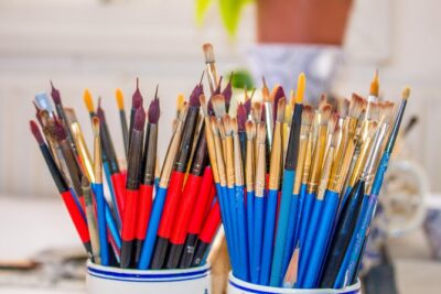 Workshop 'Paint your own Delft Blue Tile!' - Painting your Delft blue tile: what the 90 minutes feels like