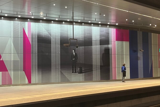 Your Own Amsterdam: The Art Underground - Centraal Station to Rokin: Climate, Tulips, and 2,000-Year Archaeology