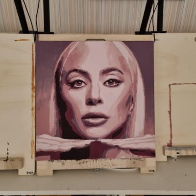 Zaandam: Paint a Perfect Portrait workshop - Finding In de Hoge Hoed: simple meeting point, easy start
