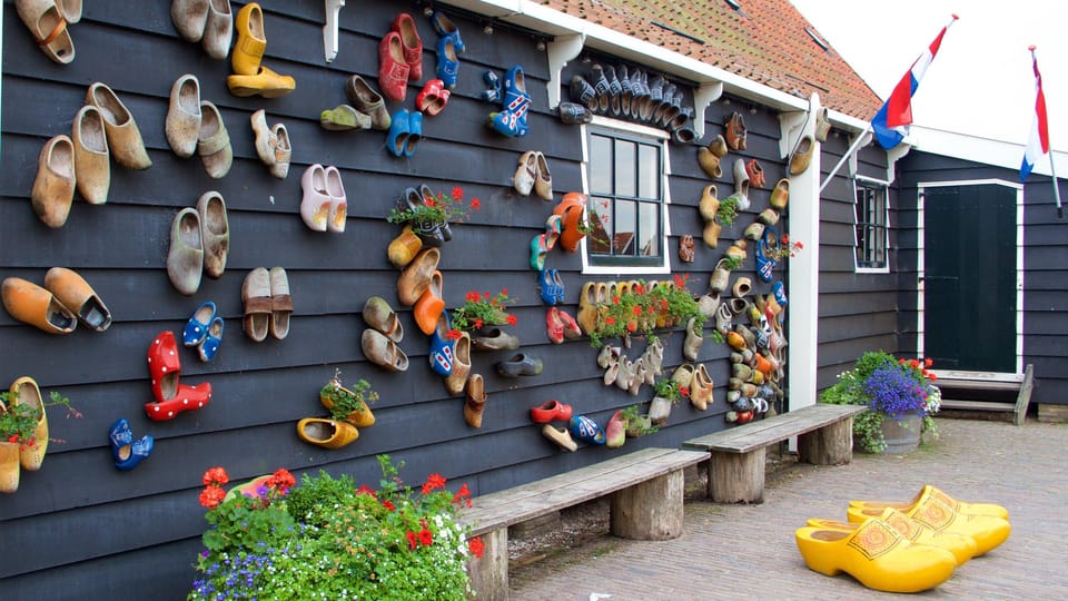 Zaanse Schans: Half-Day Private Guided Tour - Zaanse Schans: Windmills, Preserved Wooden Houses, and Zaan River Views