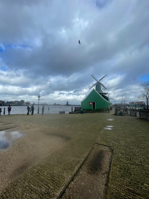 Zaanse Schans: Half-Day Private Guided Tour - Cheese Farm Demonstration and Unlimited Tasting