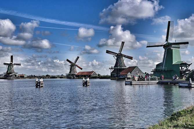 Zaanse Schans, Volendam & Edam: Private tour (Max 3 per) - A half-day Amsterdam escape that still feels unhurried