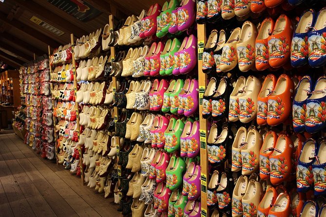 Zaanse Schans Windmills, cheese and clogs and Volendam tour from Amsterdam - Who should book this tour (and who should skip it)