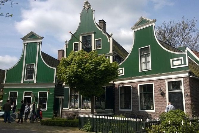 Zaanse Schans Windmills, Clogs and Dutch Cheese Small-Group Tour from Amsterdam - Molen De Kat Paint Mill: A Windmill Stop With a View Reward
