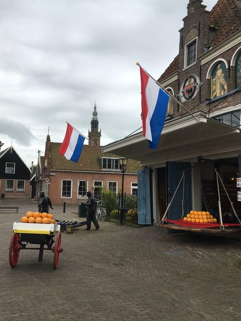 Zaanse Schans: Windmills, Clogs & Cheese by Electric Scooter - Small group, solo riding: the sweet spot between chaos and boredom