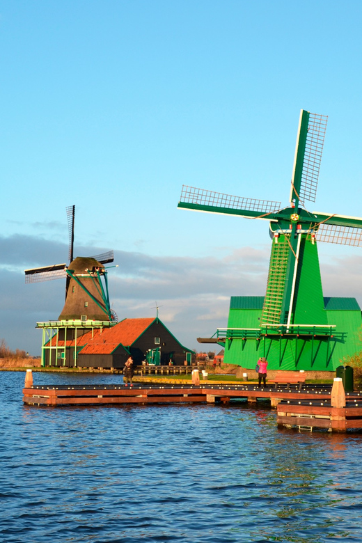 Zaanse Schans: Wooden Shoe Painting Workshop - Picking Your Wooden Shoe Style and Learning the Rules